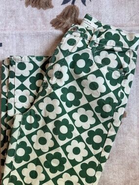 PacSun Floral Checkerboard Print Jeans 🌼💚